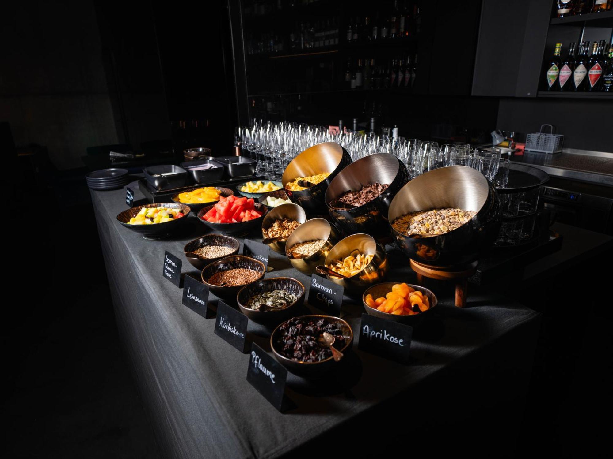 Hotel Am Beatles-Platz Hamburg Ngoại thất bức ảnh